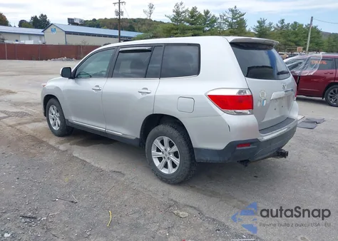 2012 Toyota Highlander z USA, uszkodzony, nr VIN 5TDZA3EHXCS019953